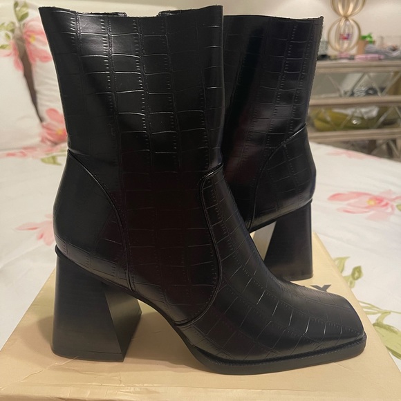 Princess Polly Shoes - Black Princess Polly Booties